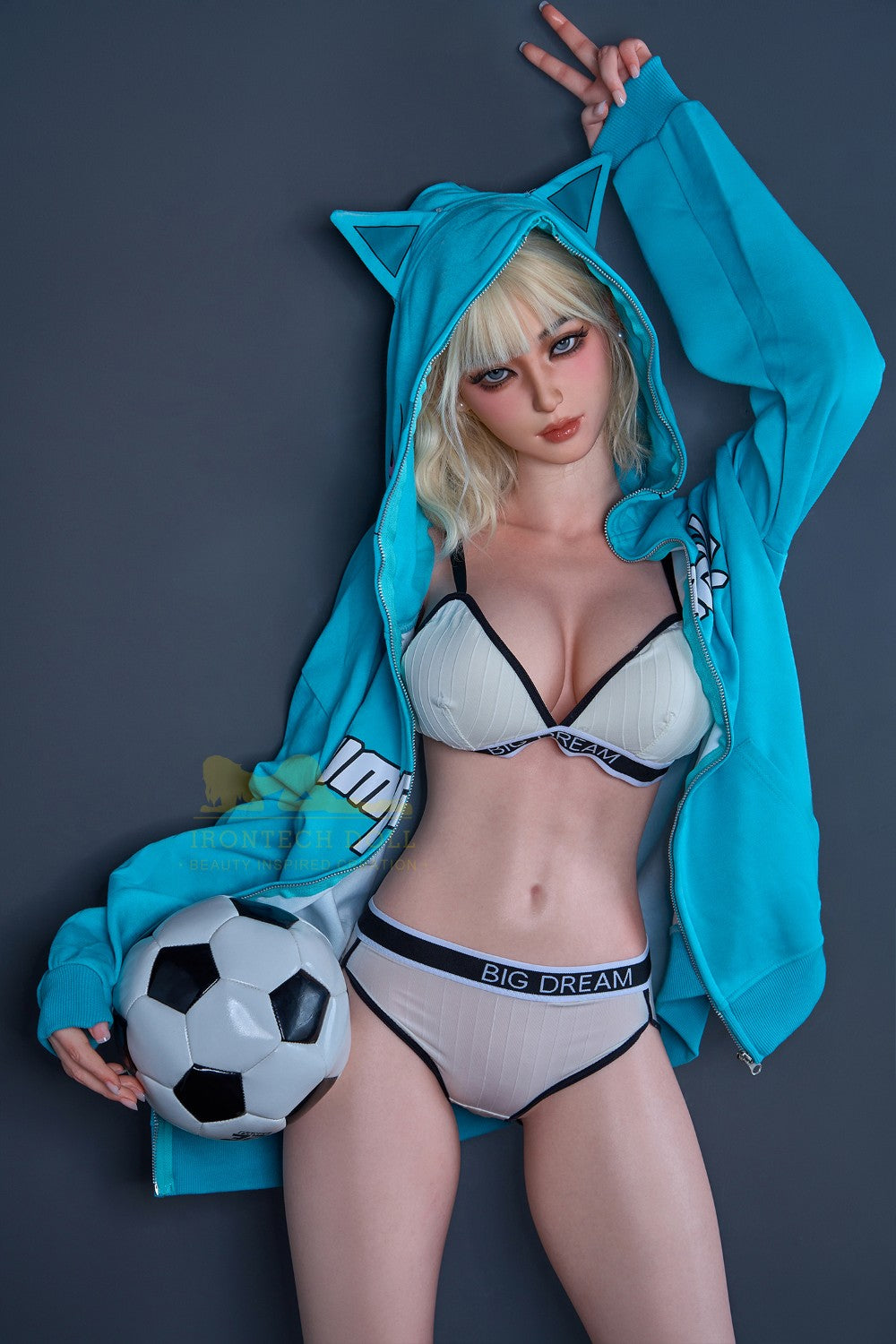 Miku seksnukk (Irontech Doll 161 cm D-Cup S14 silikoon)