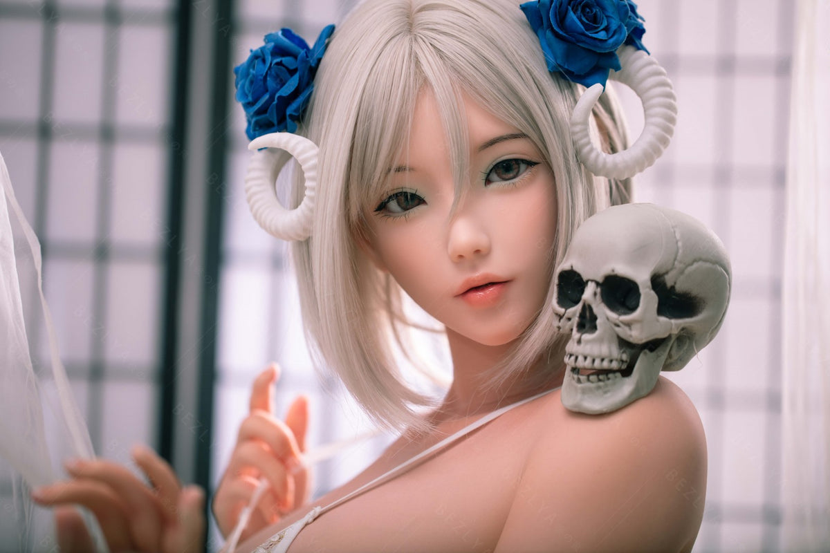 Cyrtenthera seksnukk (Bezlya Doll 160 cm G-tass 2,1 silikoon)
