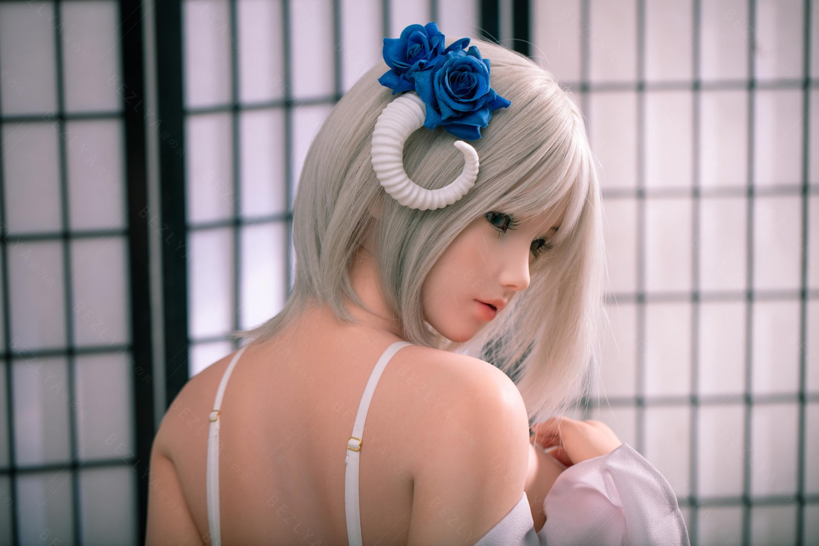 Cyrtenthera seksnukk (Bezlya Doll 160 cm G-tass 2,1 silikoon)