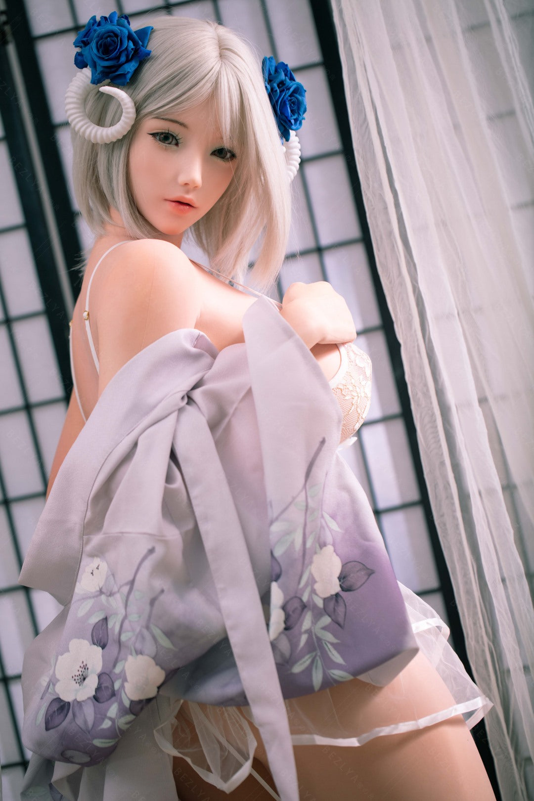 Cyrtenthera seksnukk (Bezlya Doll 160 cm G-tass 2,1 silikoon)