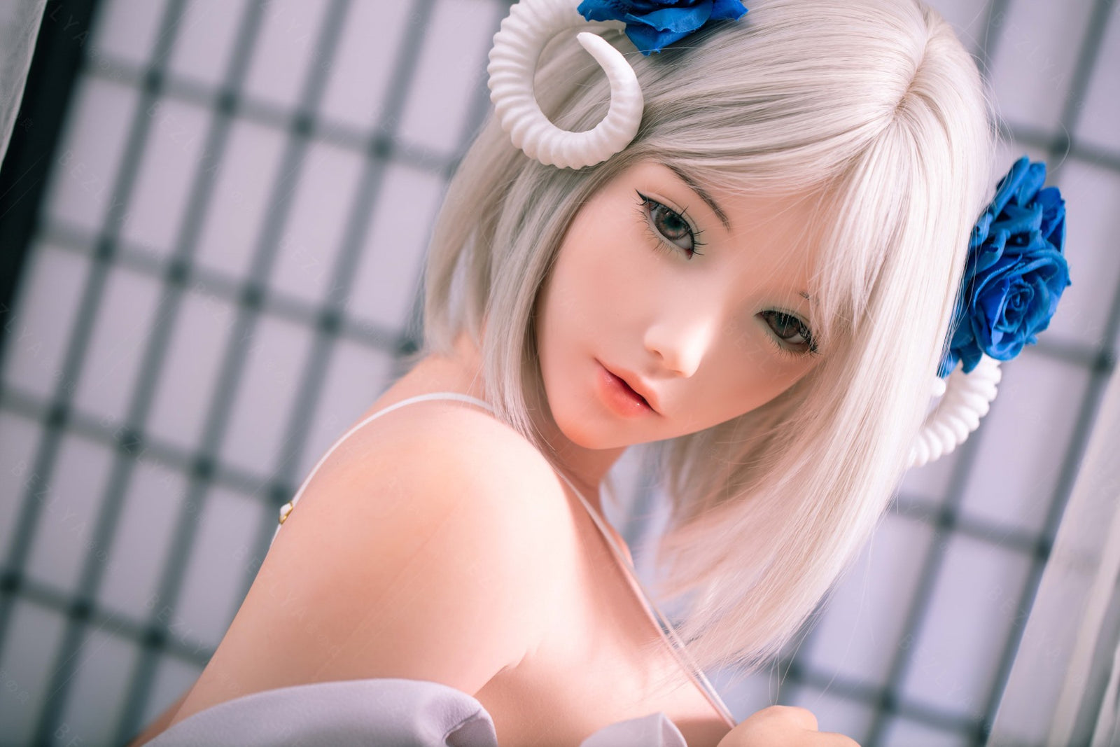 Cyrtenthera seksnukk (Bezlya Doll 160 cm G-tass 2,1 silikoon)