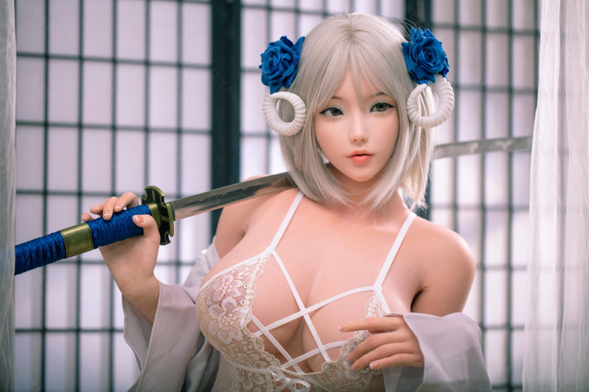 Cyrtenthera seksnukk (Bezlya Doll 160 cm G-tass 2,1 silikoon)