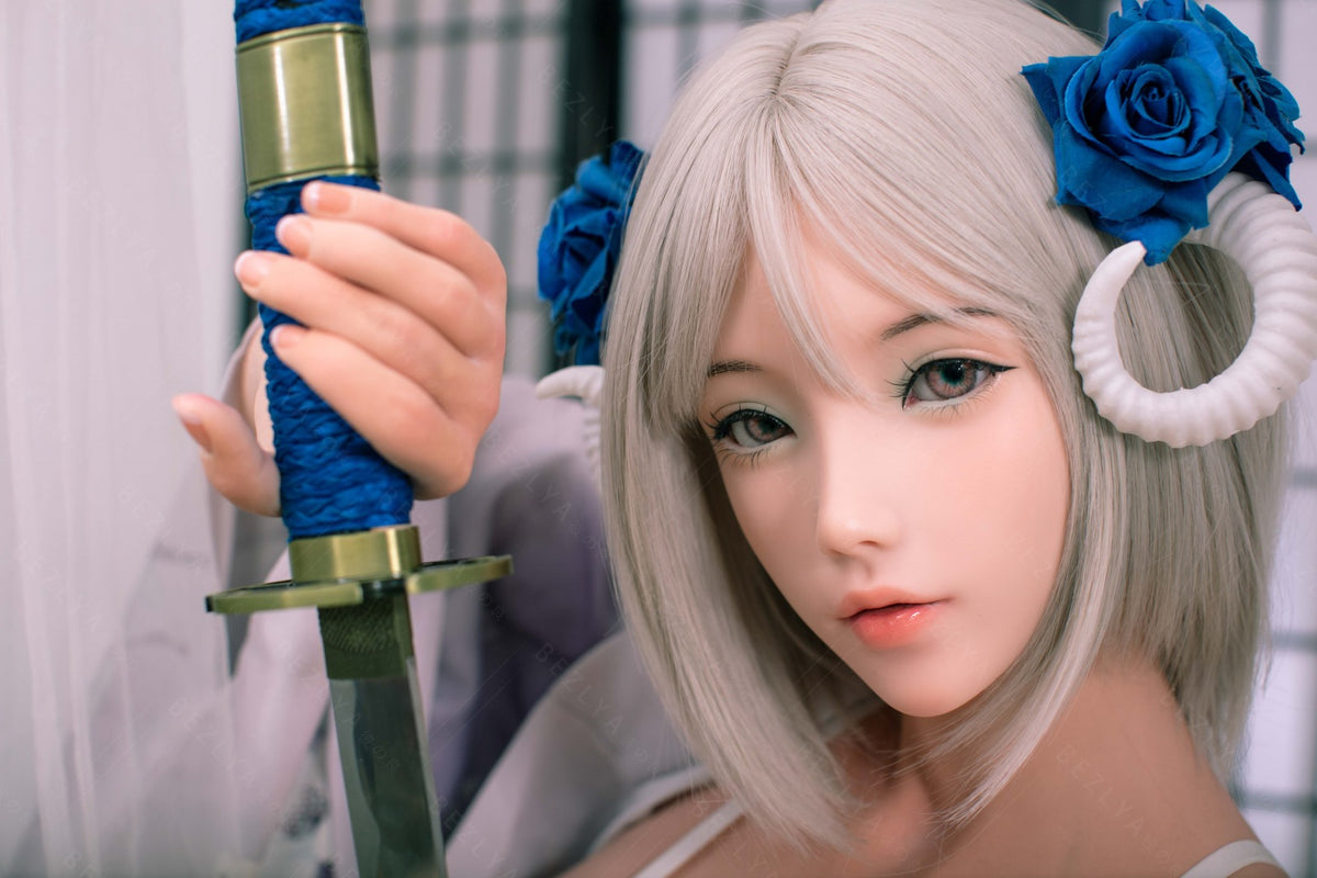 Cyrtenthera seksnukk (Bezlya Doll 160 cm G-tass 2,1 silikoon)