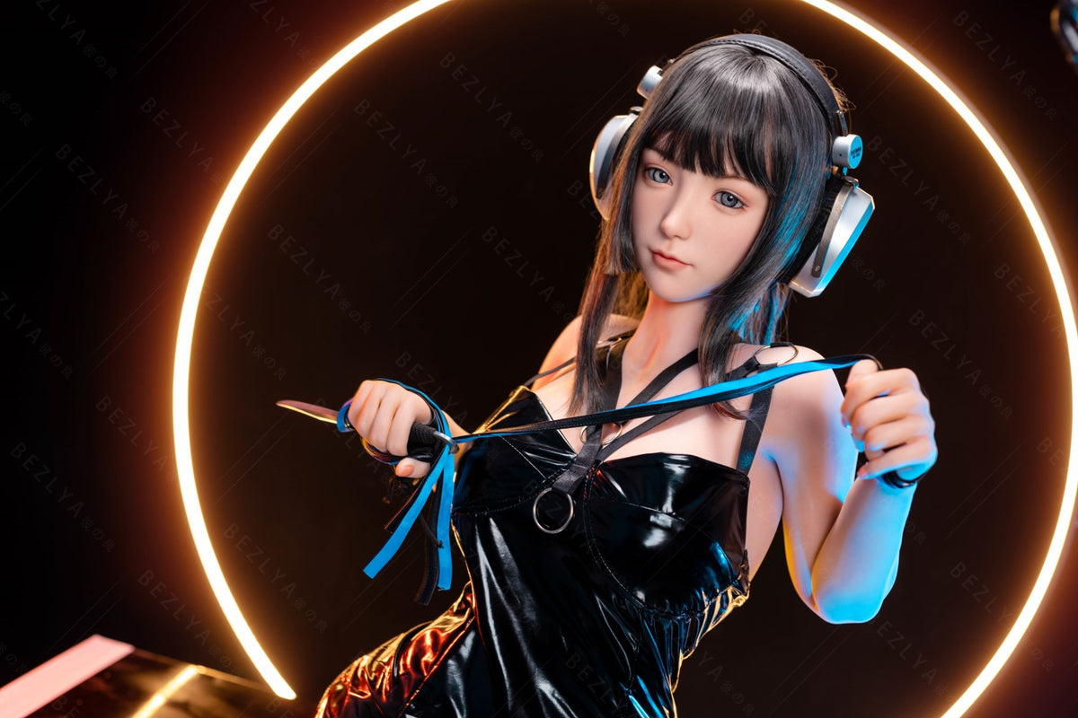Gardenia seksnukk (Bezlya Doll 155 cm E-tass 2,2CF silikoon)