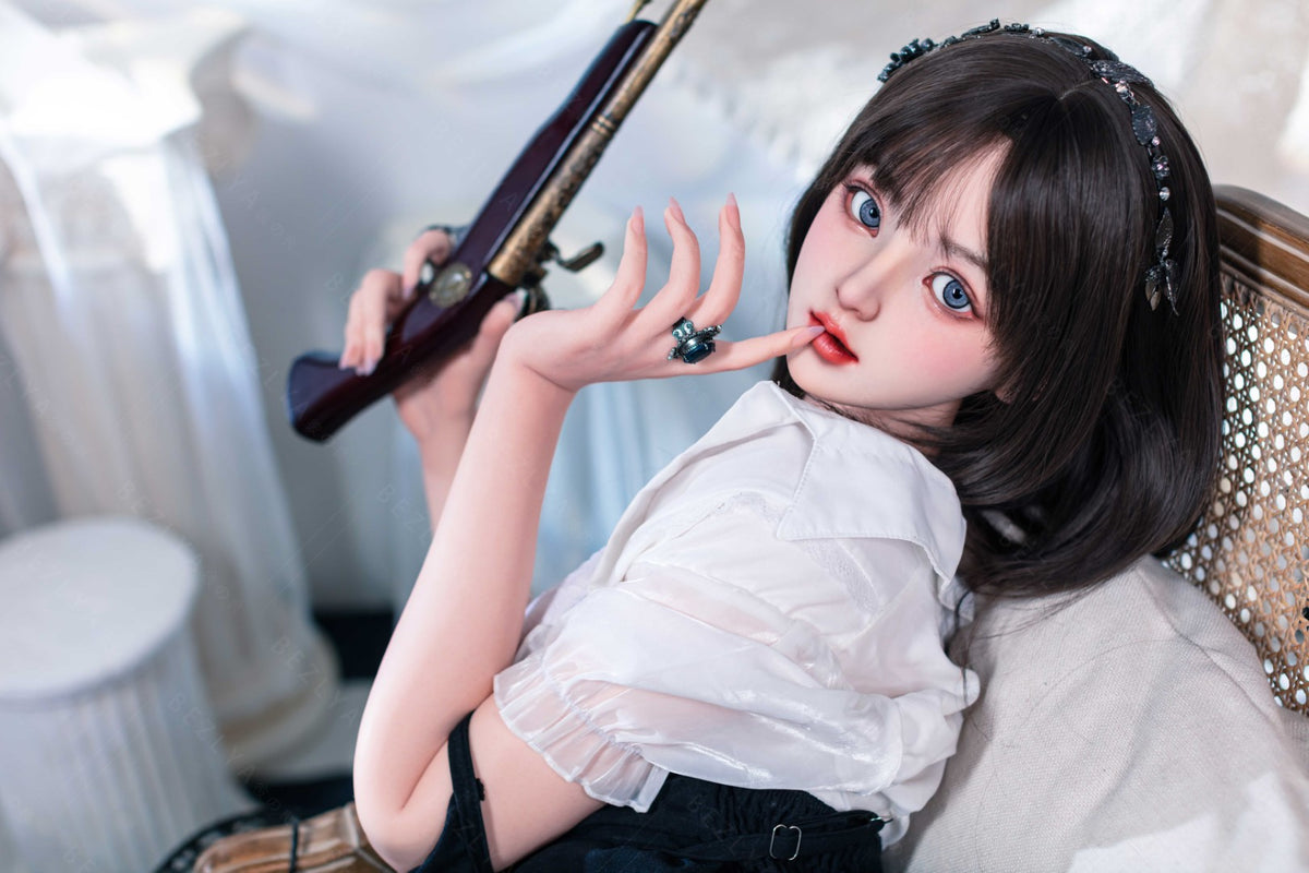 Convallaria seksnukk (Bezlya Doll 155 cm B tass 2,1 silikoon)