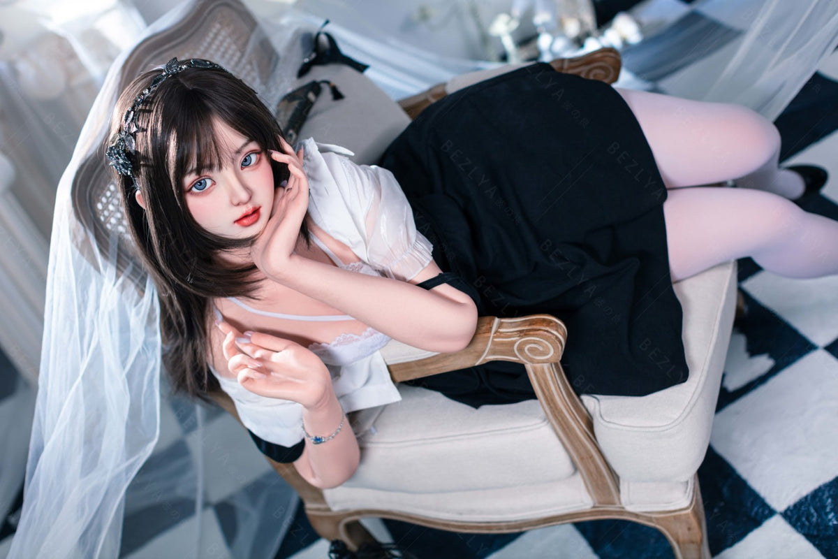 Convallaria seksnukk (Bezlya Doll 155 cm B tass 2,1 silikoon)