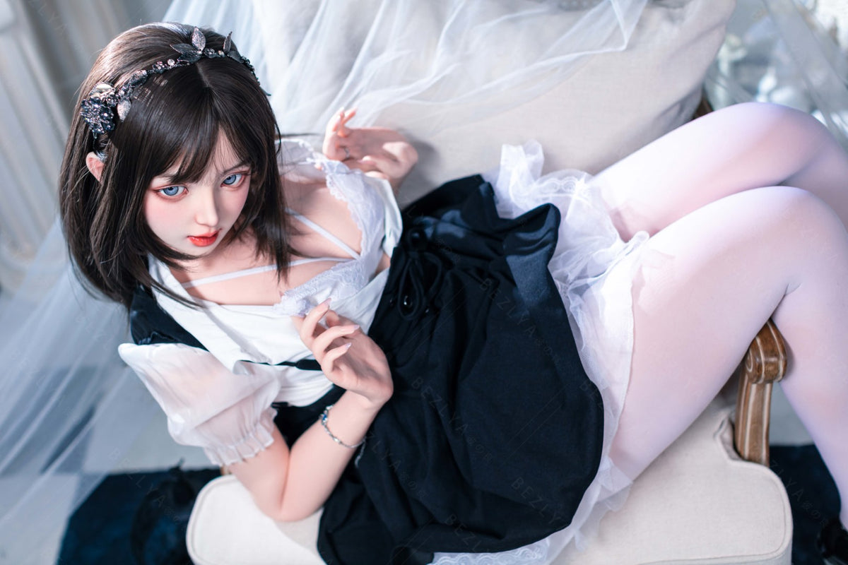Convallaria seksnukk (Bezlya Doll 155 cm B tass 2,1 silikoon)