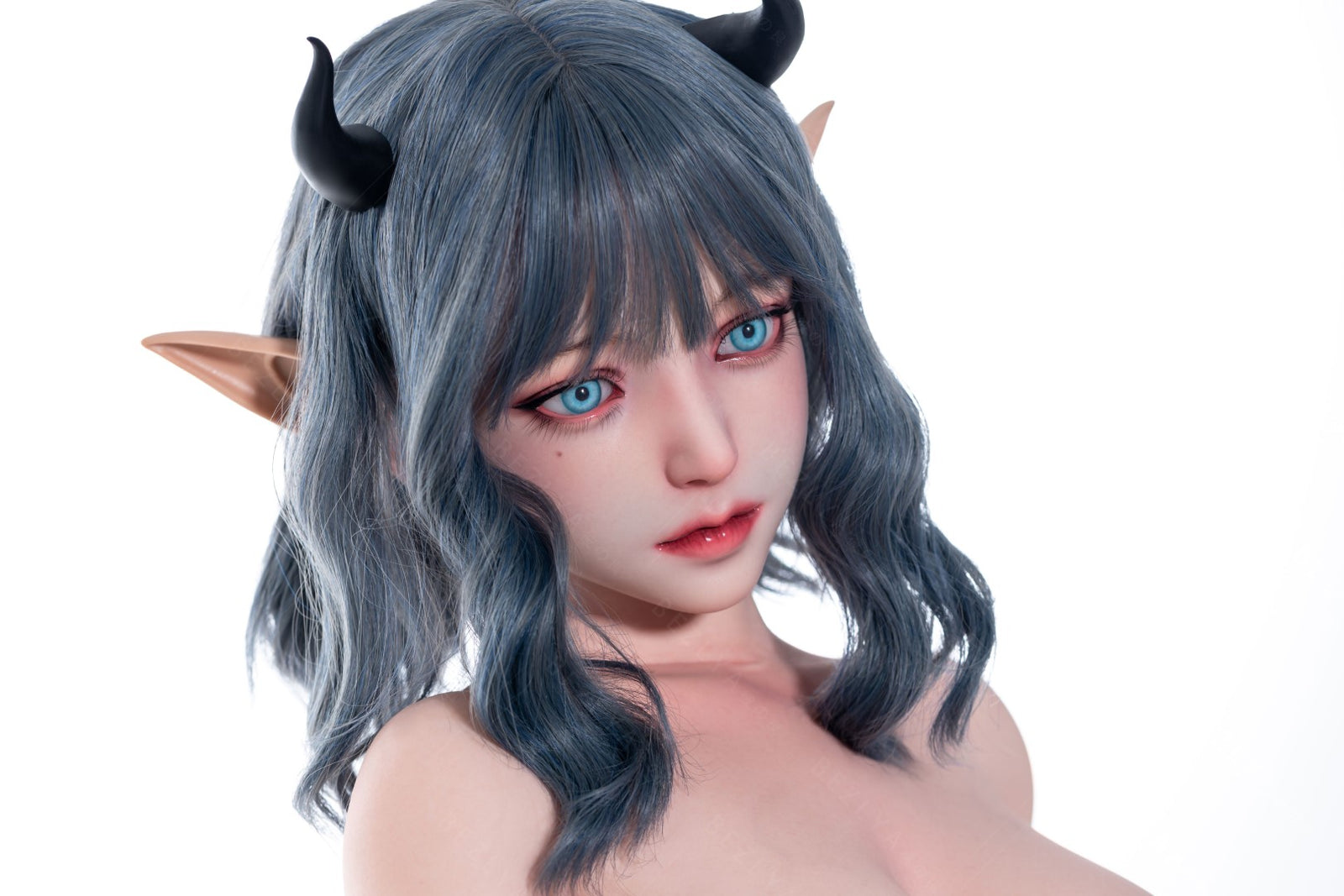 Campanula seksnukk (Bezlya Doll 149 cm D-tass 2,1 silikoon)