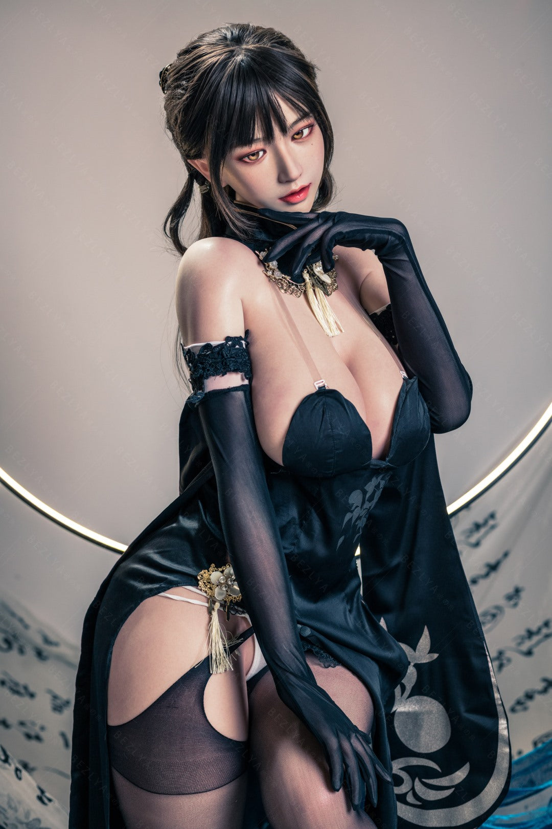 Lagenaria seksnukk (Bezlya Doll 155 cm H-tass 2,1 silikoon)