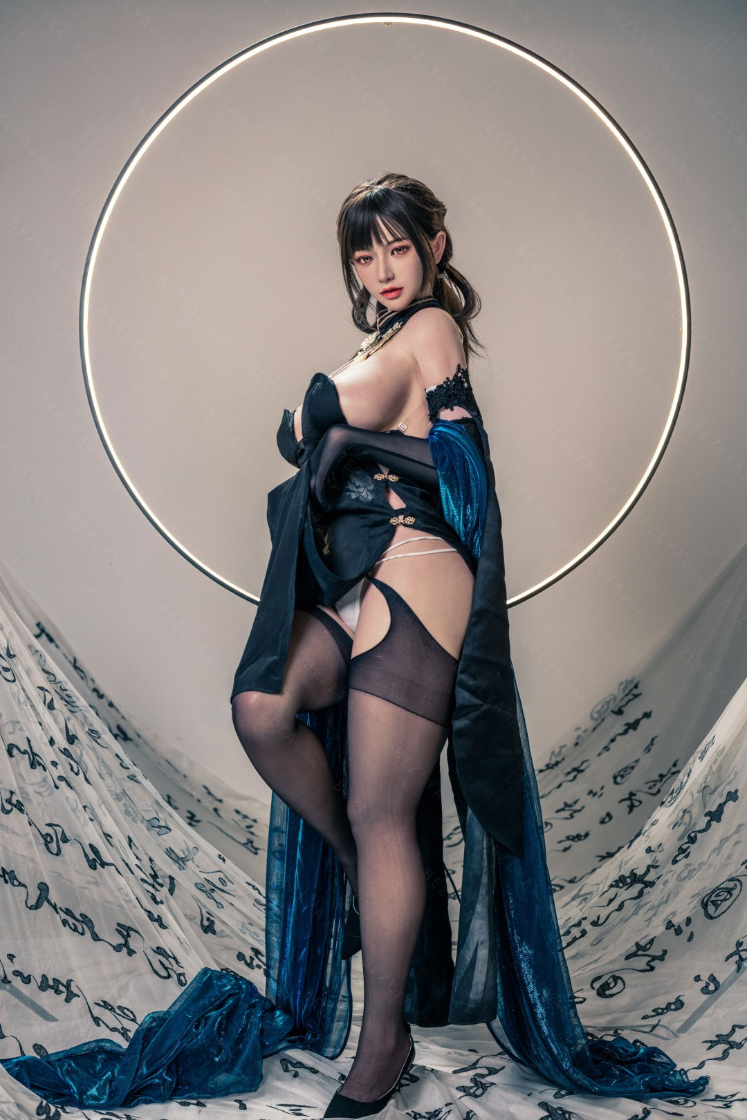 Lagenaria seksnukk (Bezlya Doll 155 cm H-tass 2,1 silikoon)