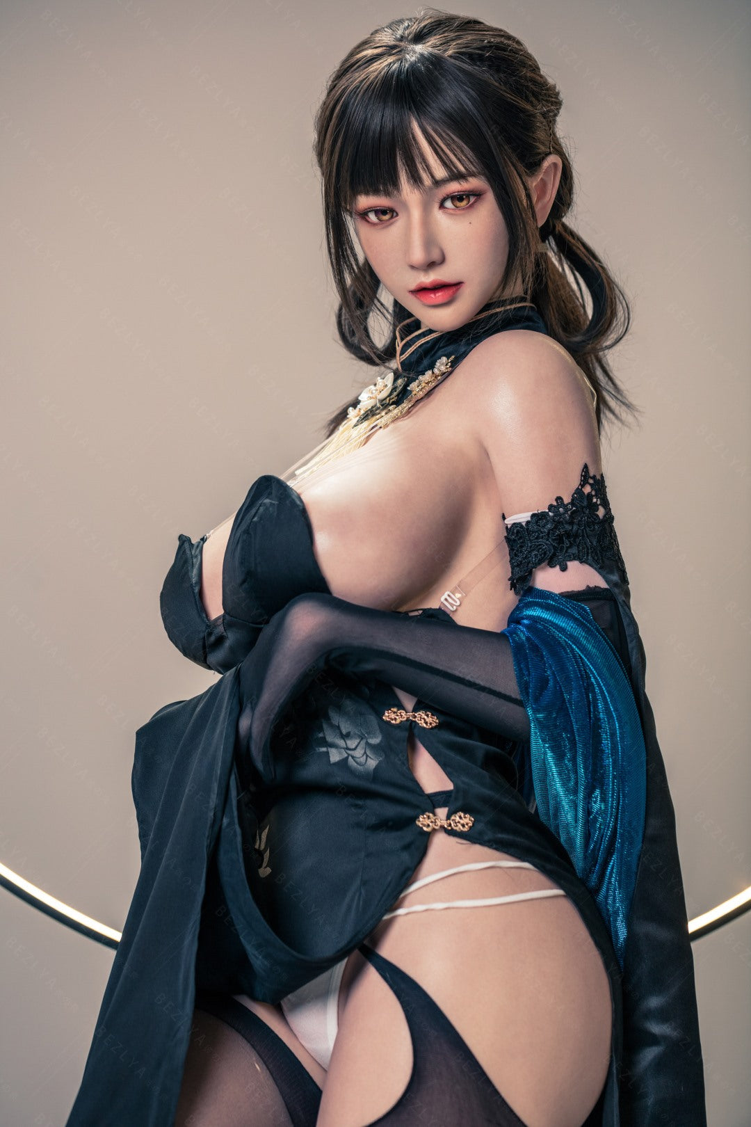 Lagenaria seksnukk (Bezlya Doll 155 cm H-tass 2,1 silikoon)