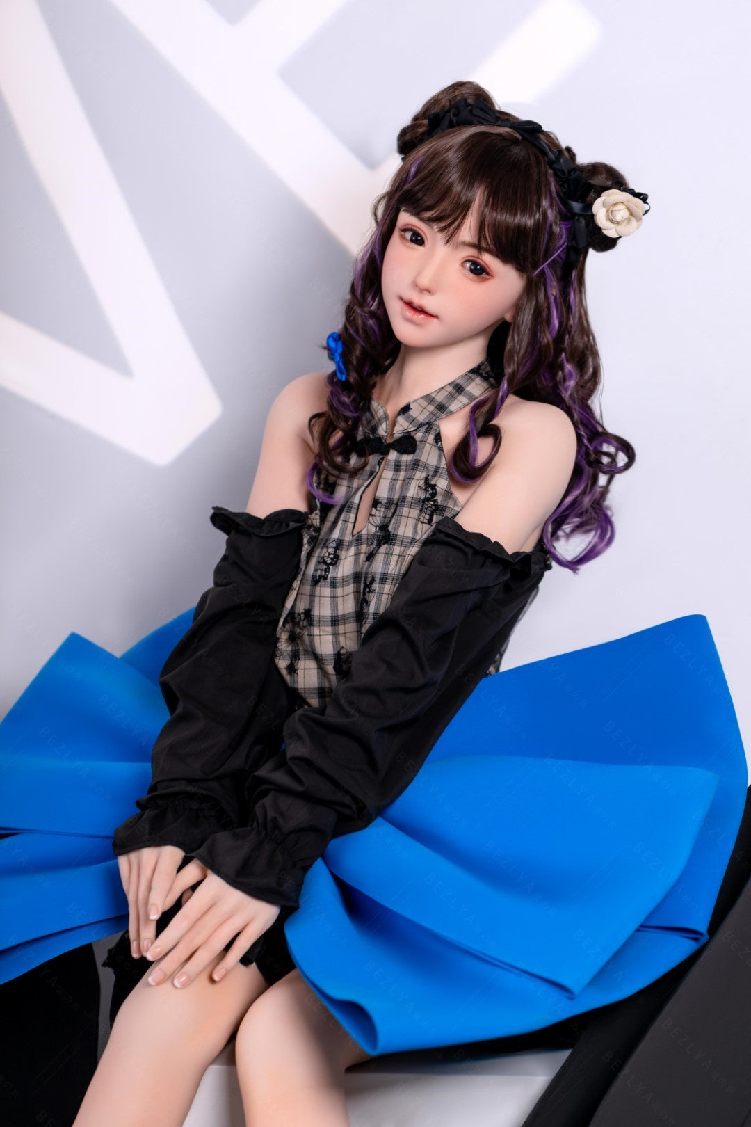 Pisumi seksnukk (Bezlya Doll 150 cm B tass 2,1 silikoon)