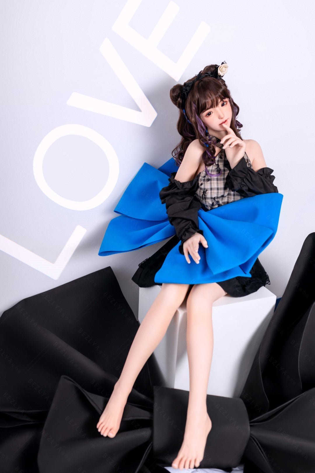 Pisumi seksnukk (Bezlya Doll 150 cm B tass 2,1 silikoon)