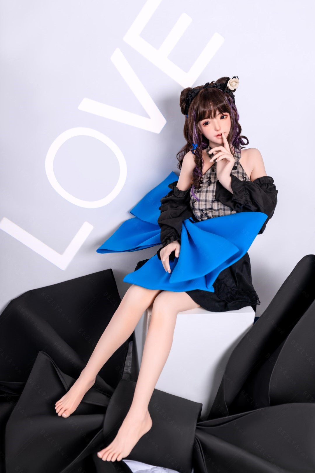 Pisumi seksnukk (Bezlya Doll 150 cm B tass 2,1 silikoon)