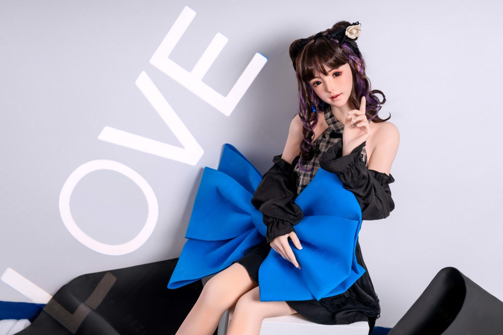 Pisumi seksnukk (Bezlya Doll 150 cm B tass 2,1 silikoon)