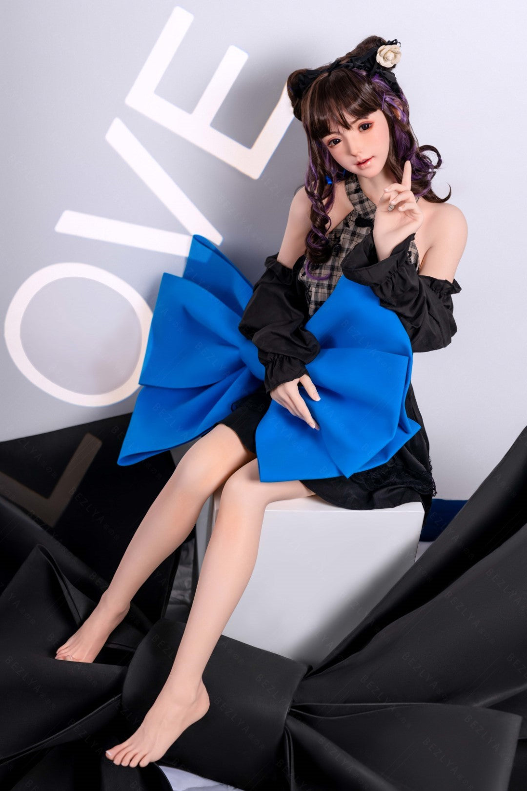 Pisumi seksnukk (Bezlya Doll 150 cm B tass 2,1 silikoon)