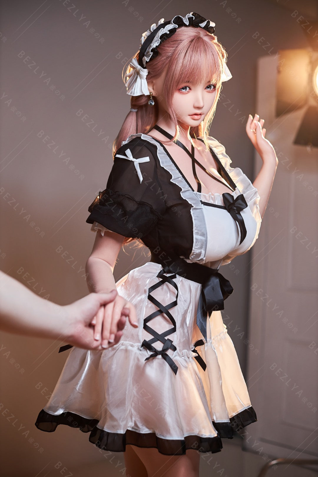 Vanilje seksnukk (Bezlya Doll 155 cm H-tass 2,1 silikoon)