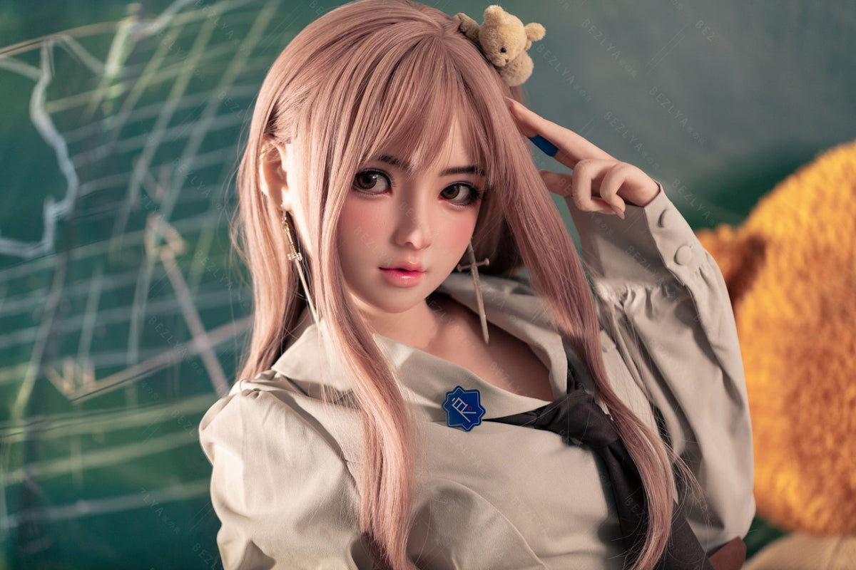 Convallaria seksnukk (Bezlya Doll 155 cm B tass 2,1 silikoon)