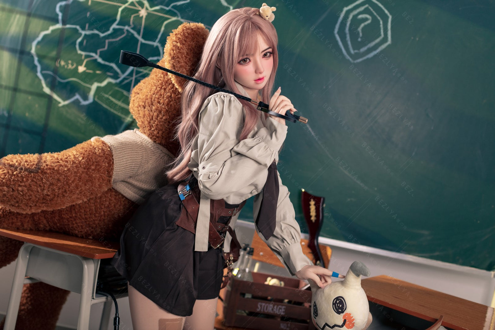 Convallaria seksnukk (Bezlya Doll 155 cm B tass 2,1 silikoon)