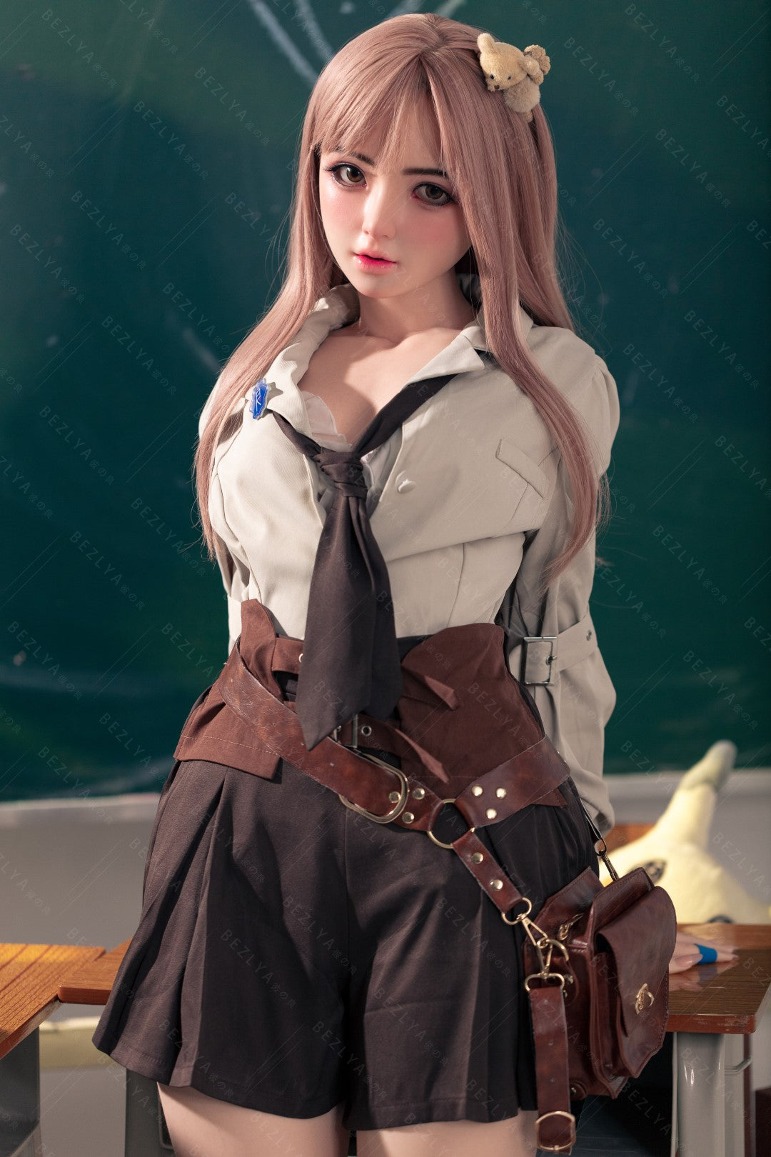 Convallaria seksnukk (Bezlya Doll 155 cm B tass 2,1 silikoon)