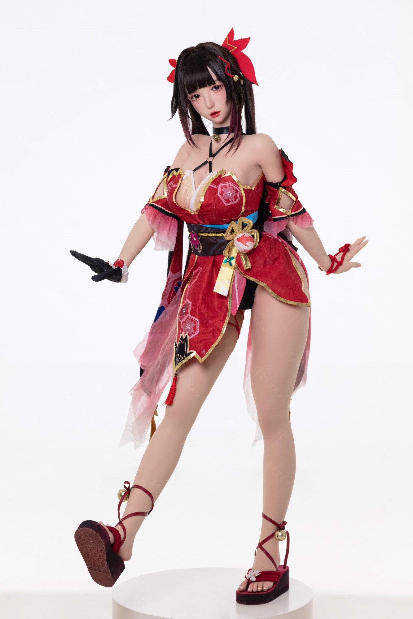 Sädelev seksinukk (Bezlya Doll 155 cm E-tass 2,2CF silikoon)