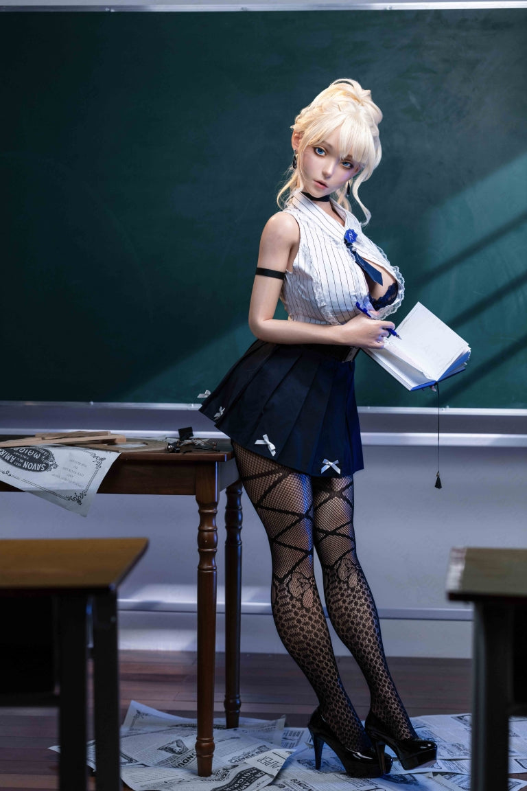 Violetne seksinukk (AITIA Nukk 157cm F-tass 2,2CF silikoon)