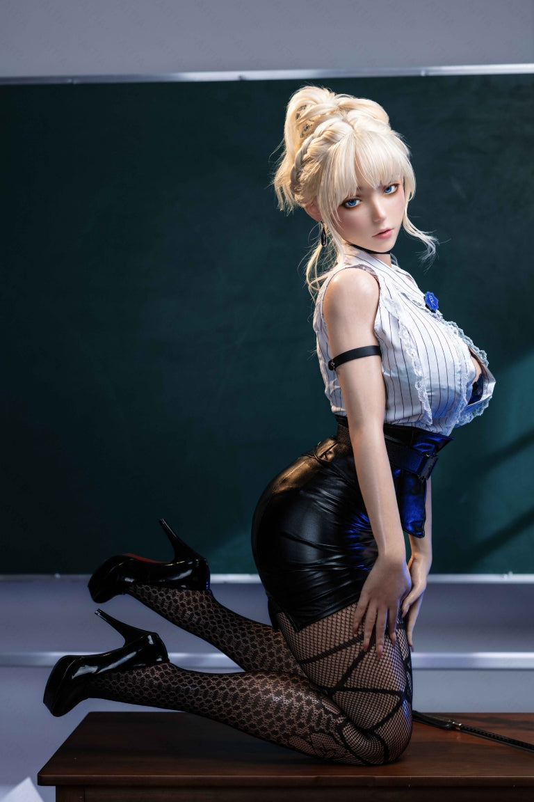 Violetne seksinukk (AITIA Nukk 157cm F-tass 2,2CF silikoon)