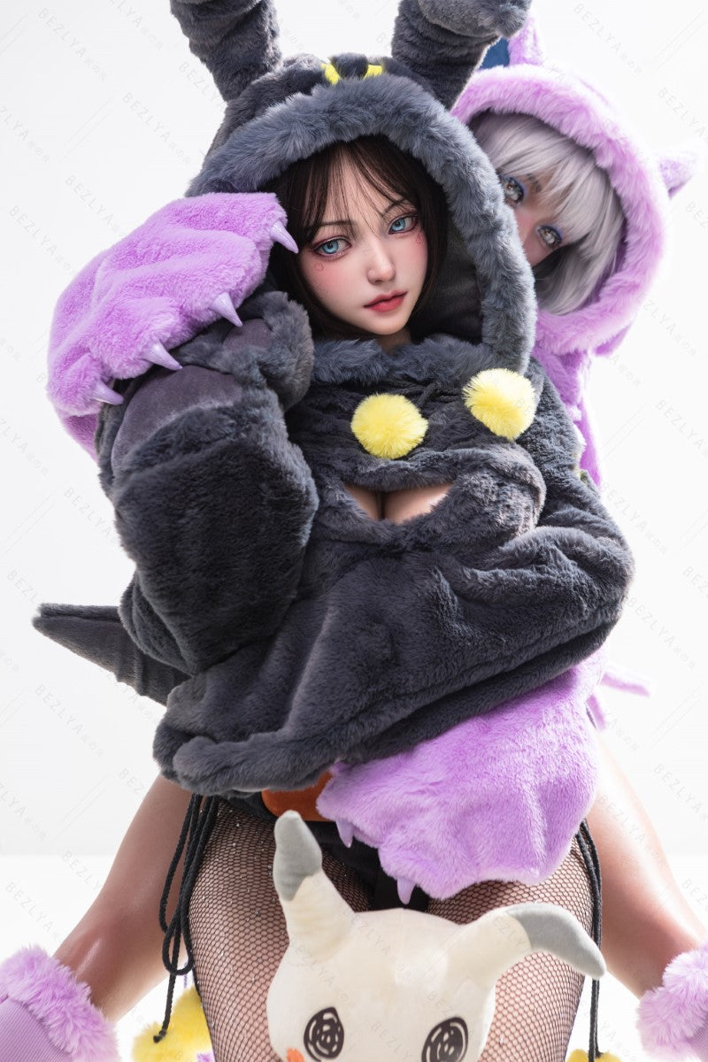 Campanula seksnukk (Bezlya Doll 155 cm E-tass 2,2CF silikoon)