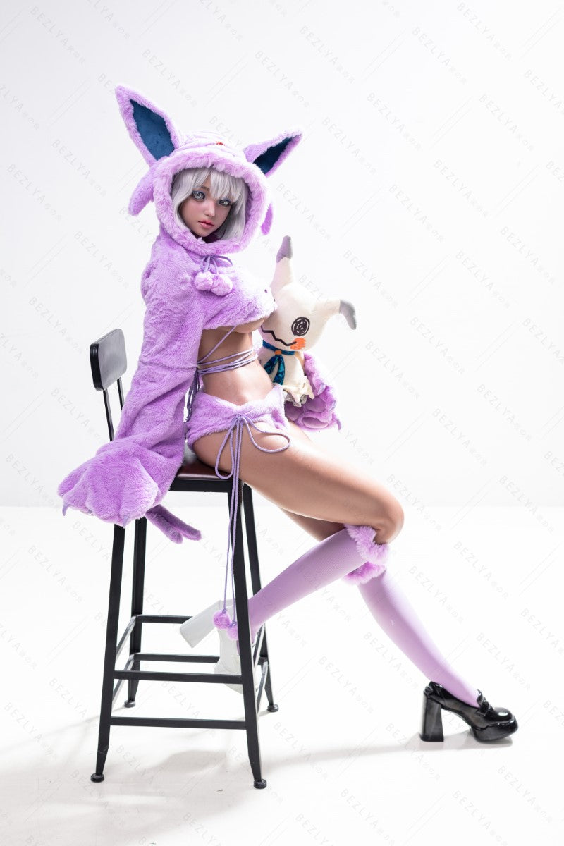 Campanula seksnukk (Bezlya Doll 155 cm E-tass 2,2CF silikoon)