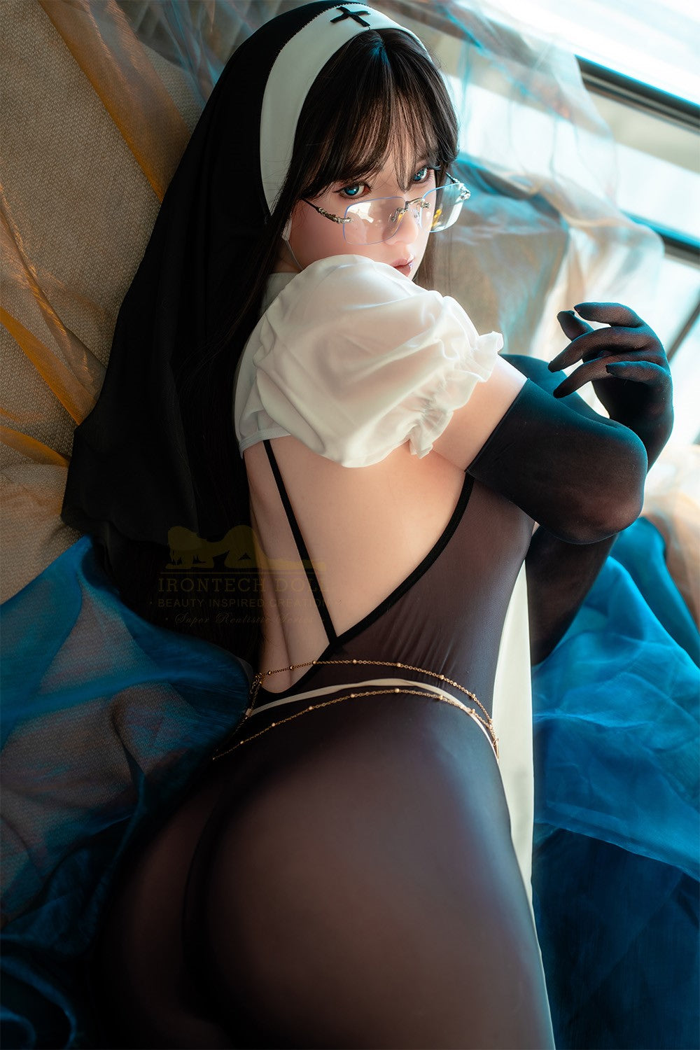 Yeona seksnukk (Irontech Doll 162 cm B-Cup S37 silikoon)