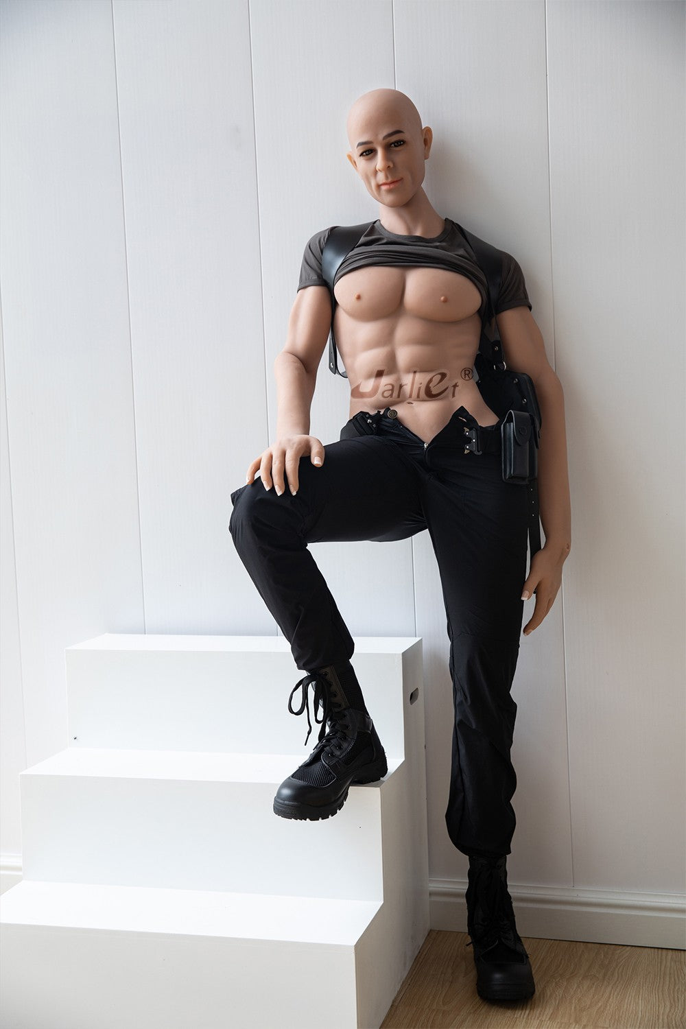 Meessoost nukk Matt alates Jarliet – 170 cm realistlik lihaselise kehaga nukk