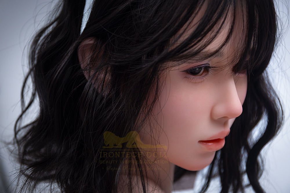 Tanya seksnukk (Irontech Doll 166 cm C-Cup S49 silikoon)