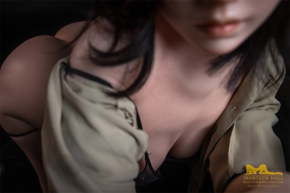 Eileen Sex Doll (Irontech Doll 163 cm B-Cup S40 silikoon)