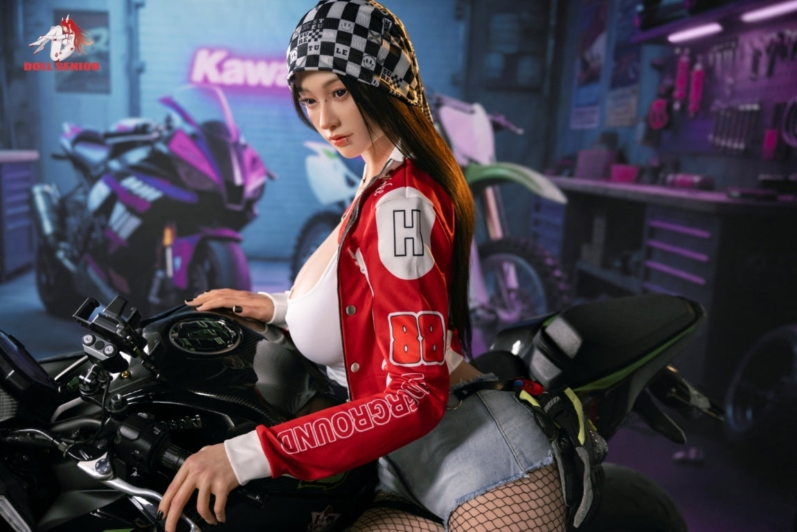 Wuxue Sexdocka (Doll Senior 170cm G-Kupa #24 RST Silikon)