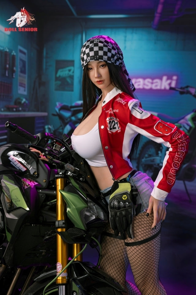 Wuxue Sexdocka (Doll Senior 170cm G-Kupa #24 RST Silikon)