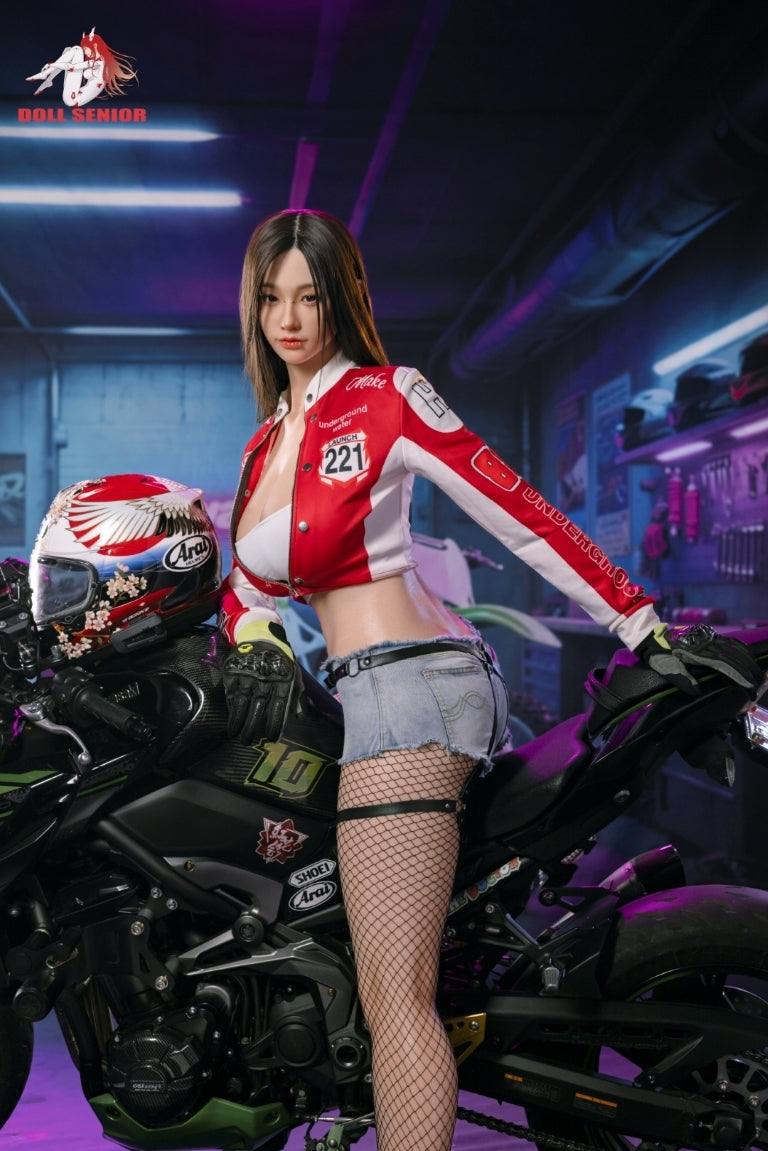 Wuxue Sexdocka (Doll Senior 170cm G-Kupa #24 RST Silikon)