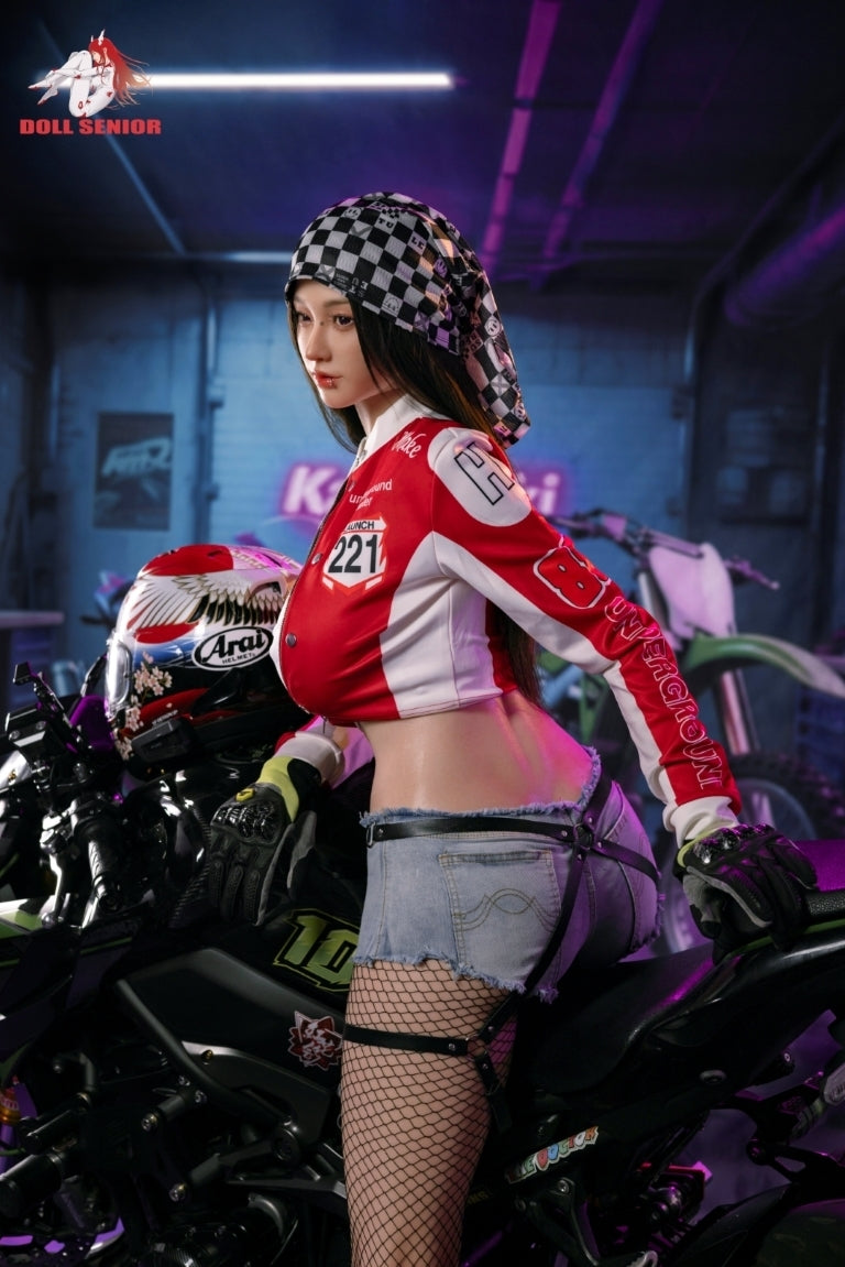 Wuxue Sexdocka (Doll Senior 170cm G-Kupa #24 RST Silikon)