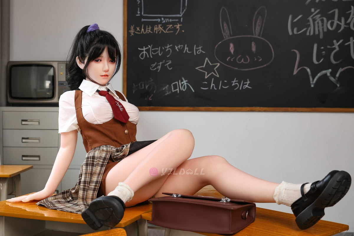 Ananya seksnukk (YJL Doll 155 cm C-Cup #878 silikoon)