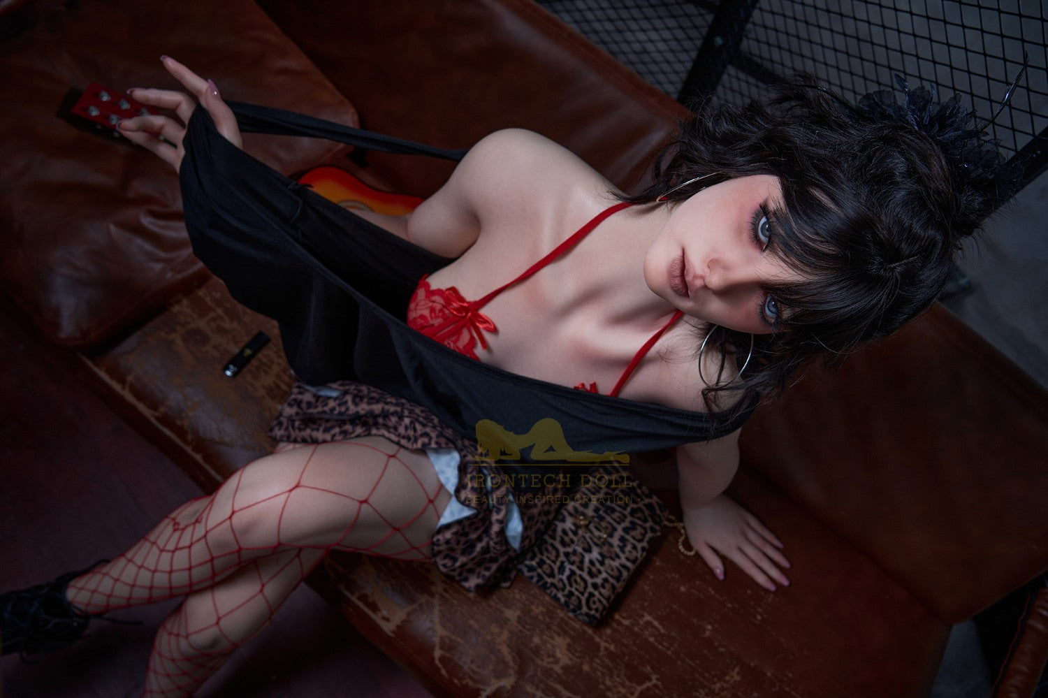Molly seksnukk (Irontech Doll 169 cm C-tass S44 silikoon)
