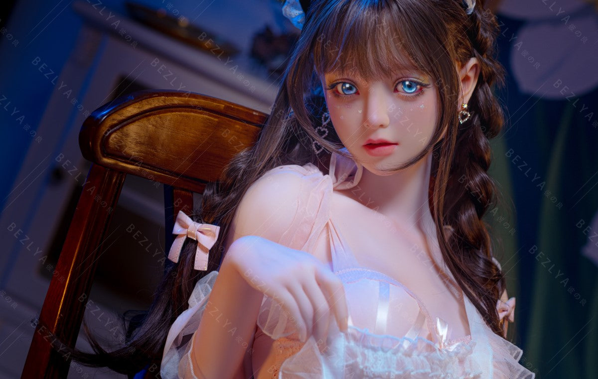 Campanula seksnukk (Bezlya Doll 149 cm D-tass 2,0 TPE + silikoon)