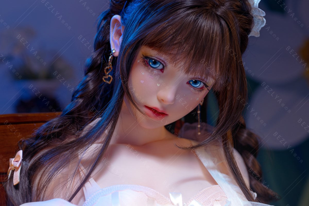 Campanula seksnukk (Bezlya Doll 149 cm D-tass 2,0 TPE + silikoon)