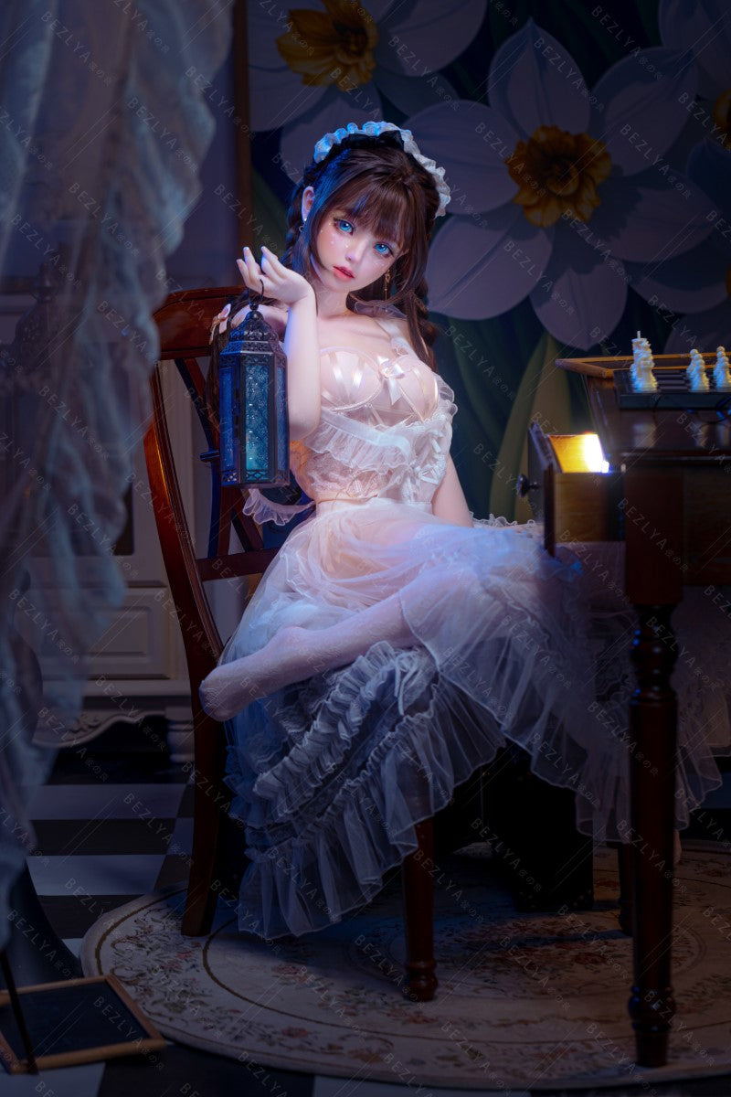 Campanula seksnukk (Bezlya Doll 149 cm D-tass 2,0 TPE + silikoon)