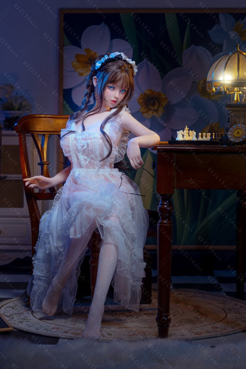Campanula seksnukk (Bezlya Doll 149 cm D-tass 2,0 TPE + silikoon)