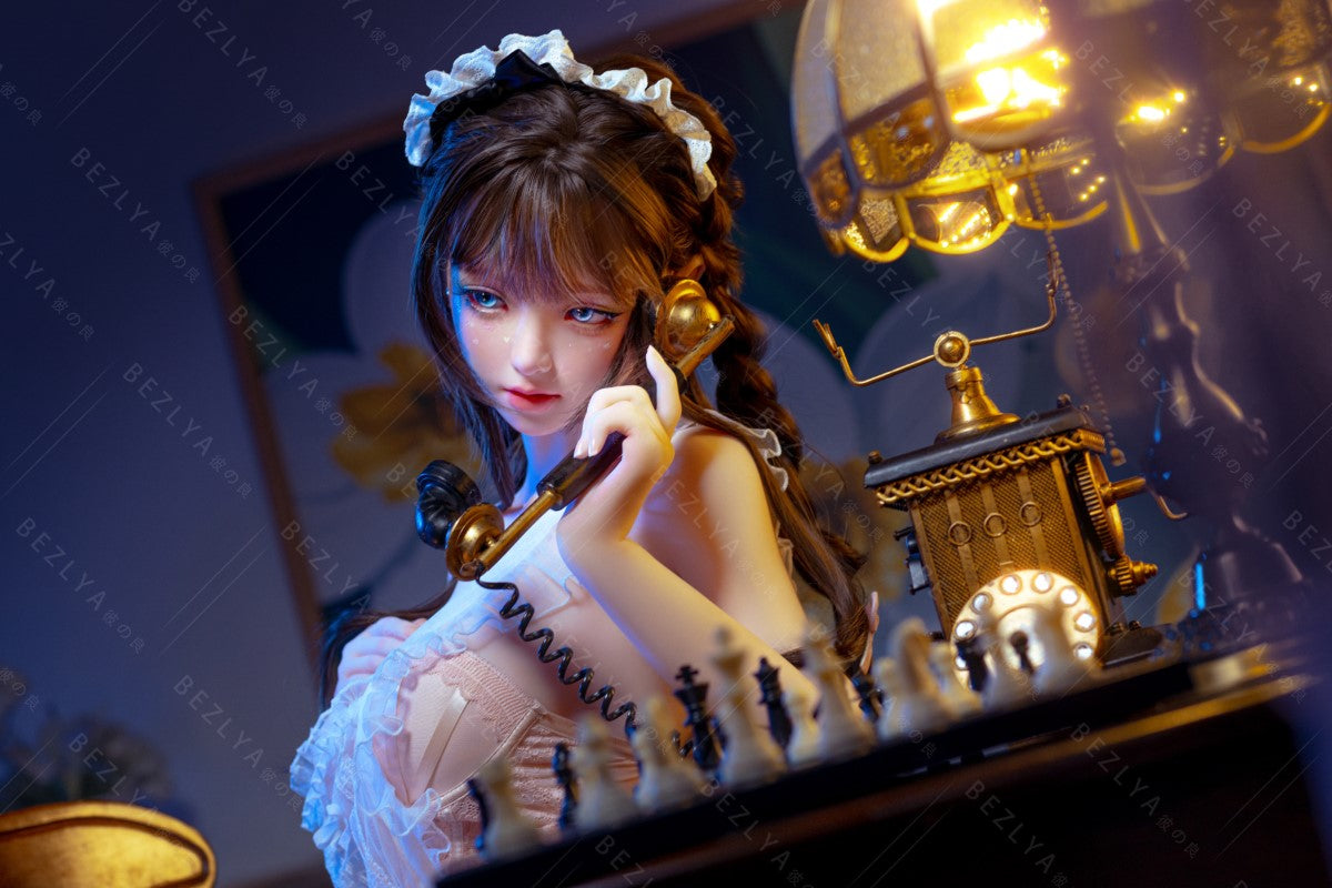 Campanula seksnukk (Bezlya Doll 149 cm D-tass 2,0 TPE + silikoon)