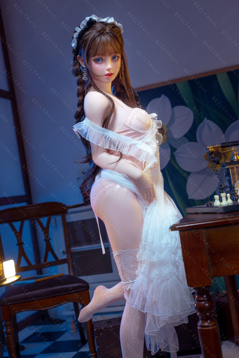 Campanula seksnukk (Bezlya Doll 149 cm D-tass 2,0 TPE + silikoon)