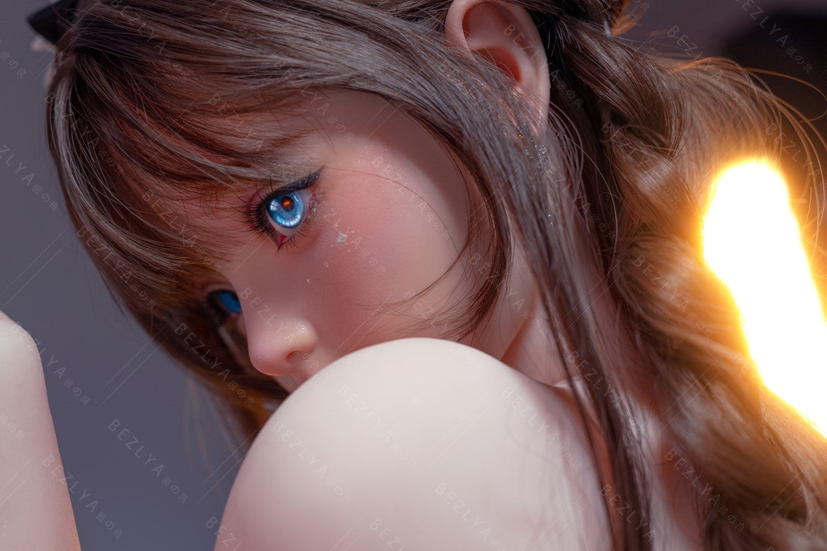 Campanula seksnukk (Bezlya Doll 149 cm D-tass 2,0 TPE + silikoon)