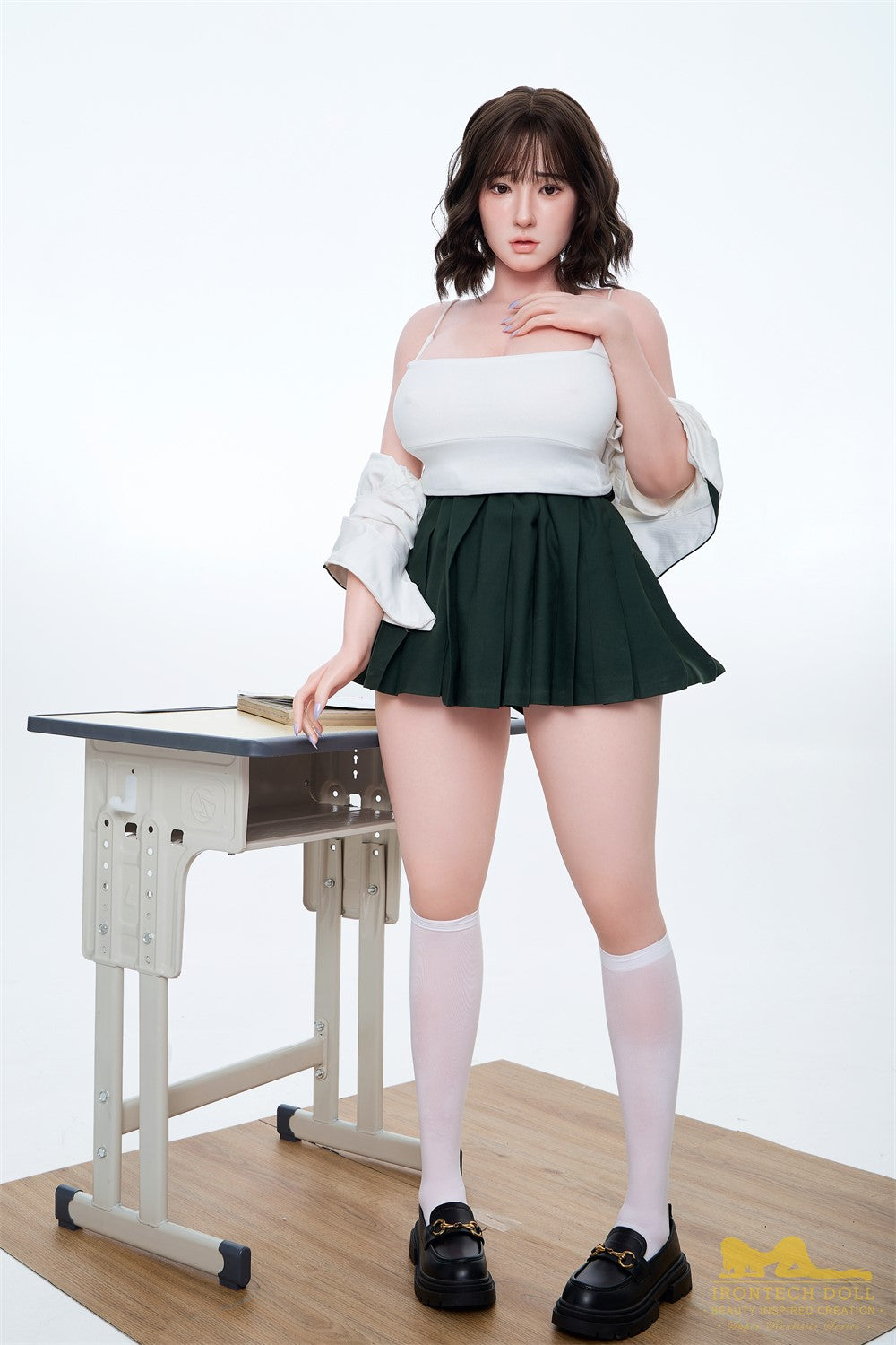 Betty Shemale seksnukk (Irontech Doll 162cm J-Kupa S7 silikoon)