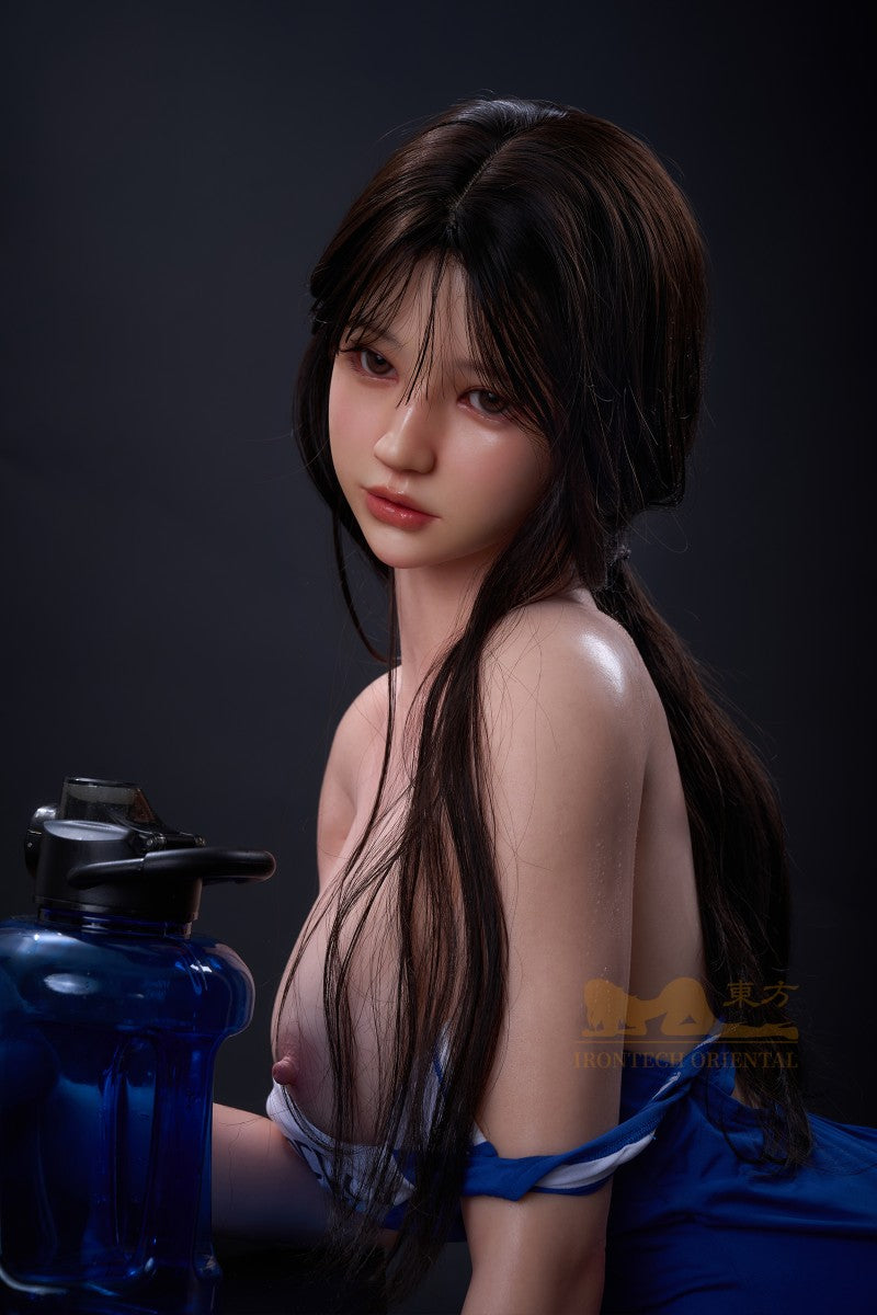 Evie Sex Doll (Irontech Doll 161 cm F-Cup T4 silikoon)