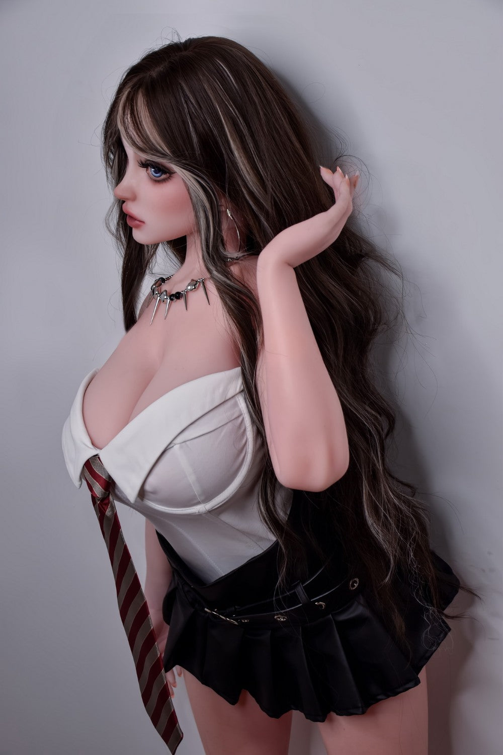 Beatrice Alexanderi seksnukk (Elsa Babe 148cm DHR008 silikoon)