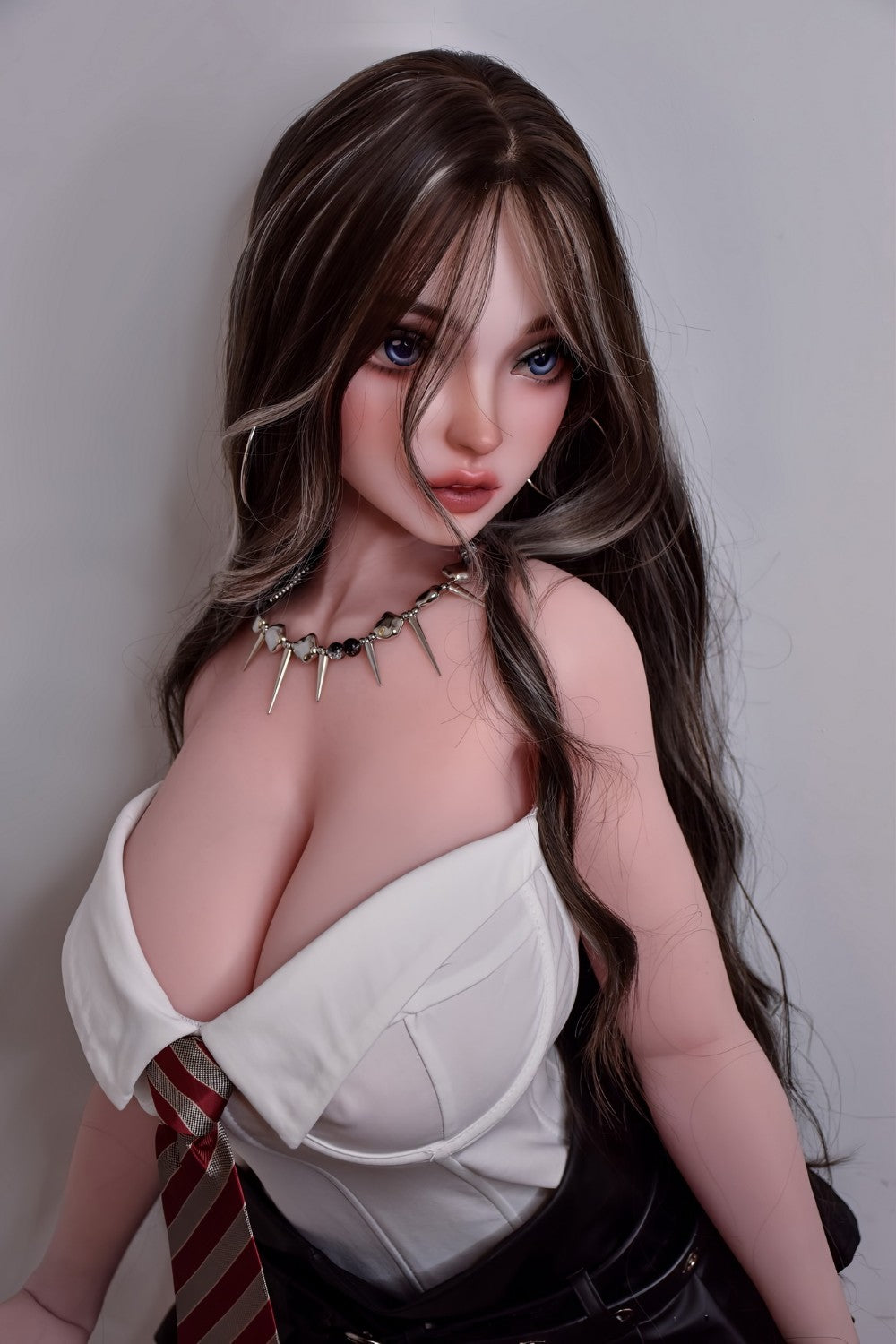 Beatrice Alexanderi seksnukk (Elsa Babe 148cm DHR008 silikoon)